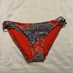 ✨SALE✨ BG Floral Print Bikini Bottoms